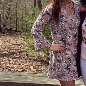 Boutique, cute floral flowey dress! Worn once!
